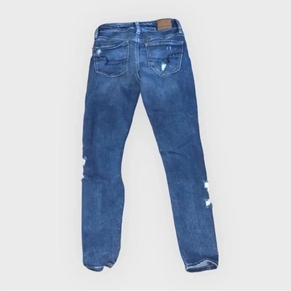 American Eagle Outfitters Next Level Stretch Ripped Jeans Size 0 Short - Picture 2 of 4